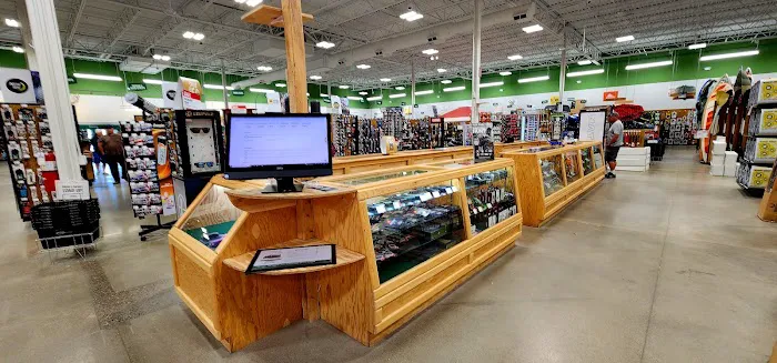 Sportsman's Warehouse 7