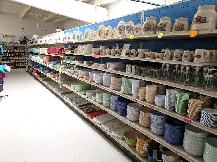 Country Housewares Store 2