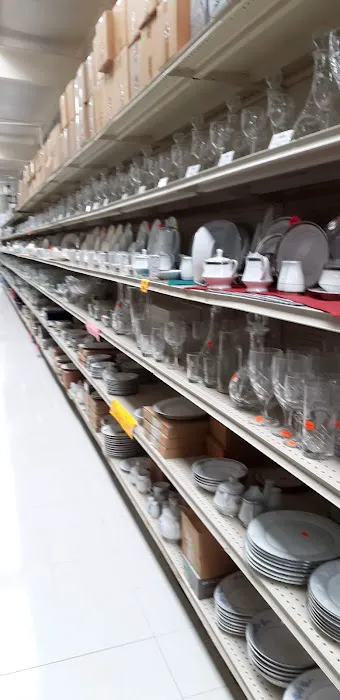 Country Housewares Store 0