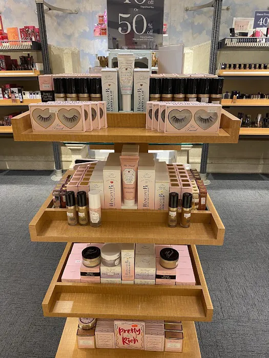 The Cosmetics Company Store 4
