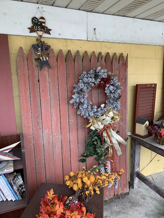 J & R Country Store 8