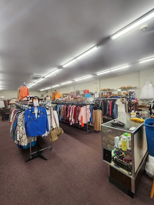 Main Street Closet 3