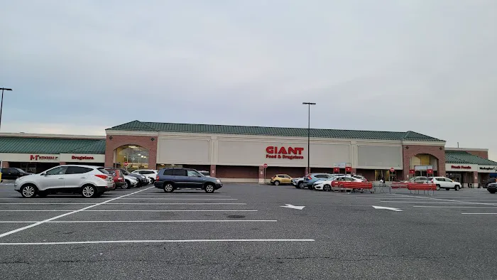 GIANT 5