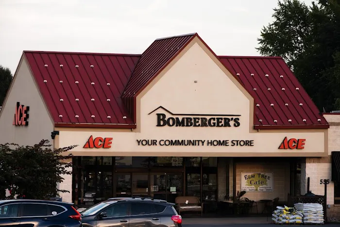 Bomberger's Store 0
