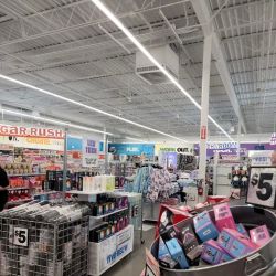 Five Below ico