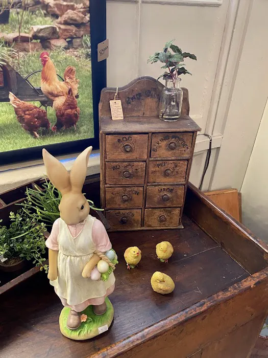 Moravian House Antiques 3