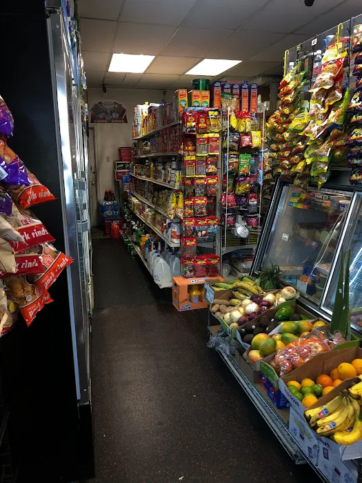 Sarah's Grocery & Deli 4