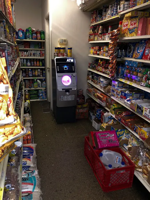 Sarah's Grocery & Deli 7