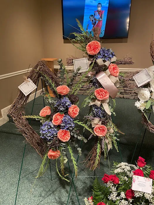 Mattie Lou's Flower & Gift 3