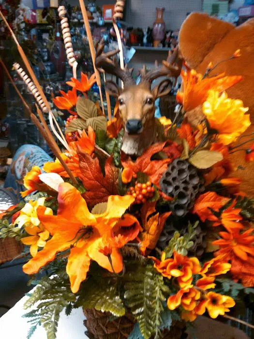 Mattie Lou's Flower & Gift 9