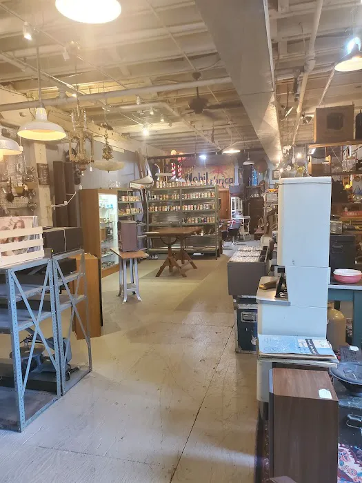 Staples Mill Antiques 5