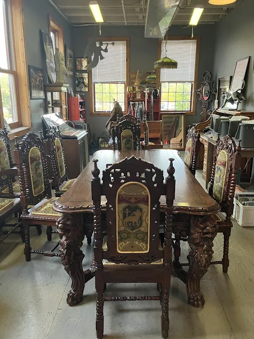 Staples Mill Antiques 6