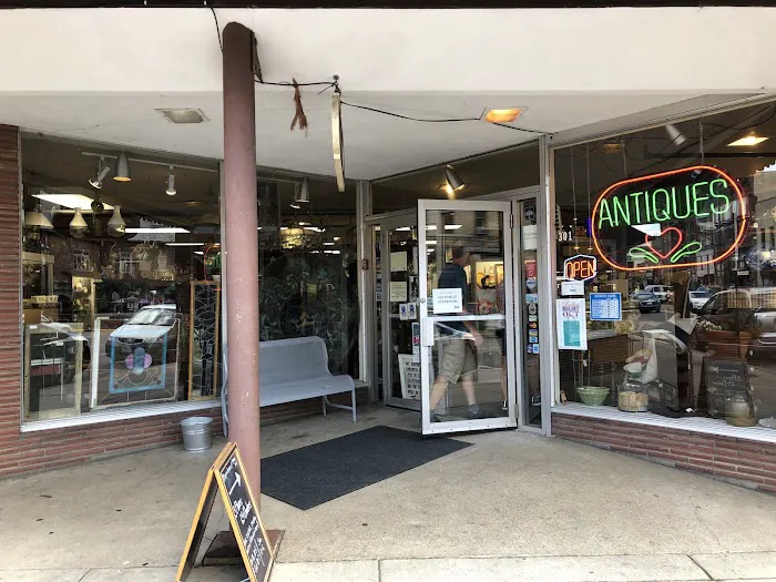 Midtown Antique Mall 0