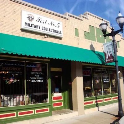 Doughboy Military Collectibles