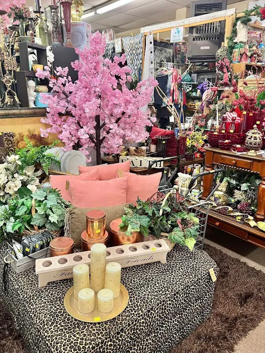 Allure Flea Market 1