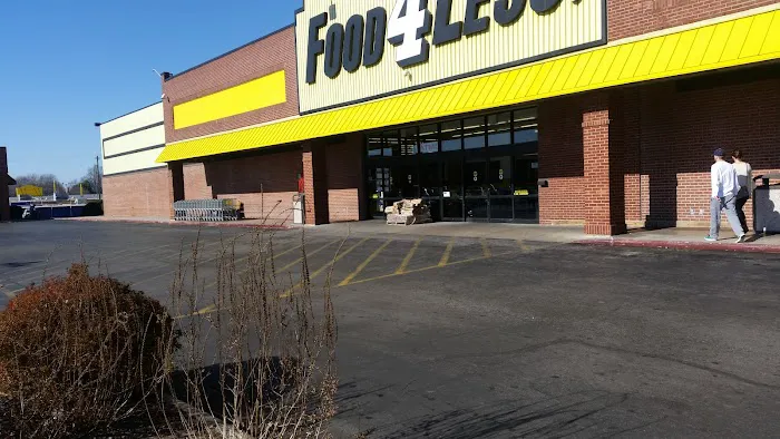 Food 4 Less 5
