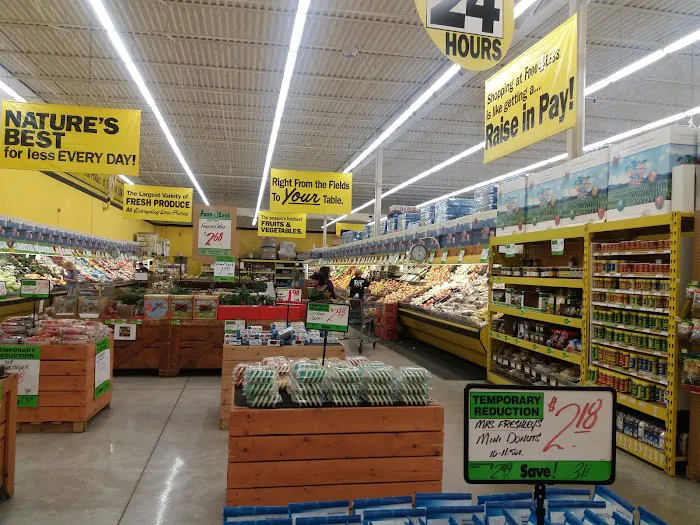 Food 4 Less 8