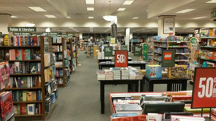 Barnes & Noble 1