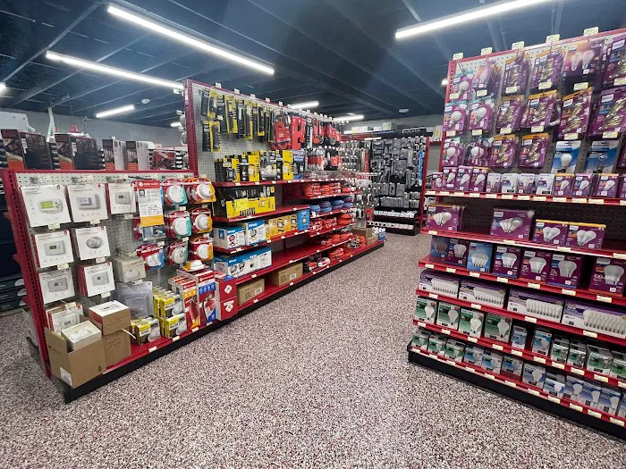 Family Hardware 9