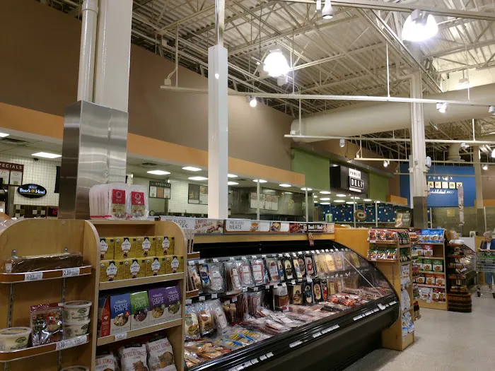 Publix Super Market at Southpointe Commons 6