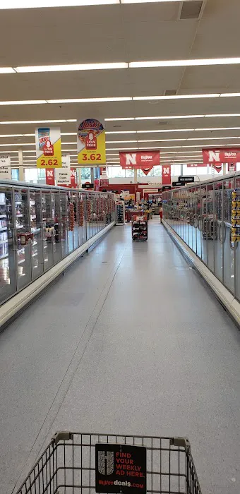 Hy-Vee Grocery Store 3