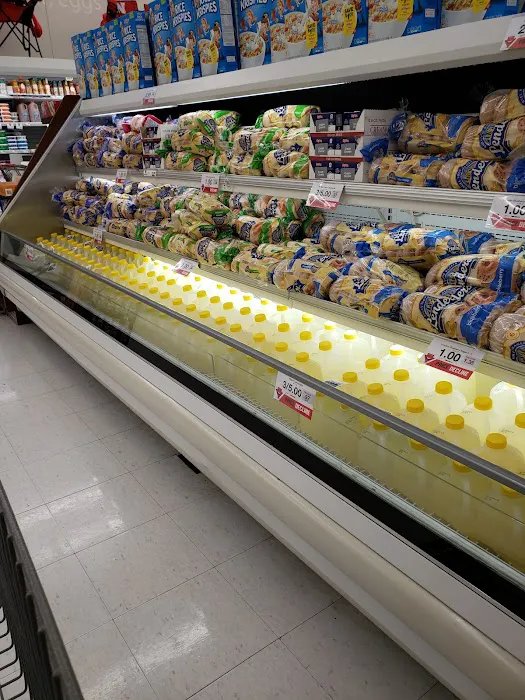 Hy-Vee Grocery Store 9