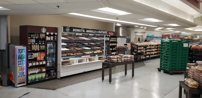 Hy-Vee Grocery Store 4