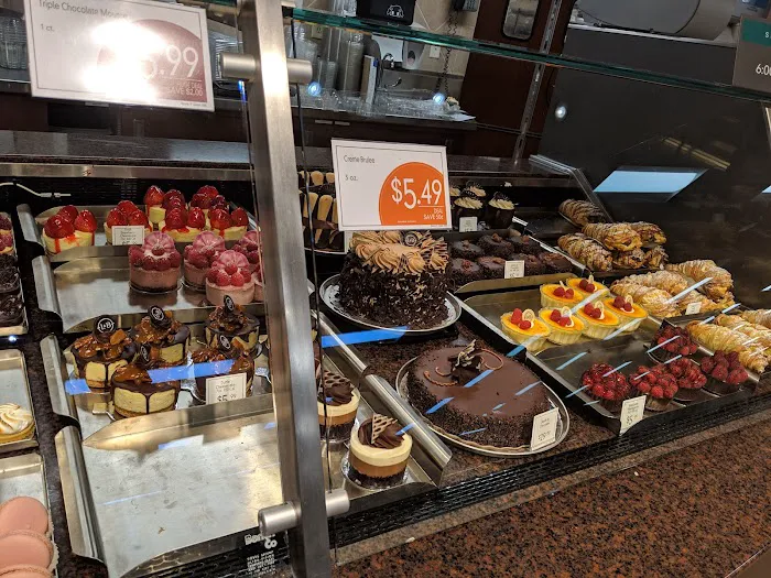 Lunds & Byerlys Roseville 6