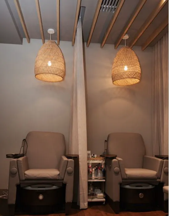 Woodhouse Spa - Rosedale Center 4