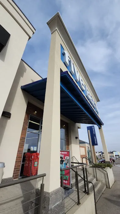 Five Below 6