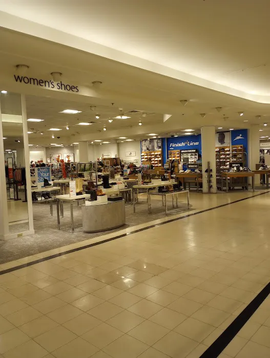 Macy's 0