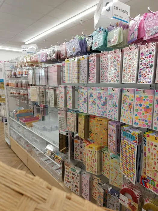 Daiso - Japanese Household Goods 7