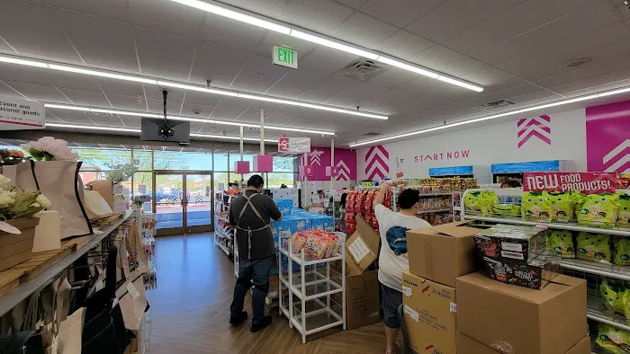 Daiso - Japanese Household Goods 3