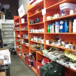 UReach Thrift Store ico