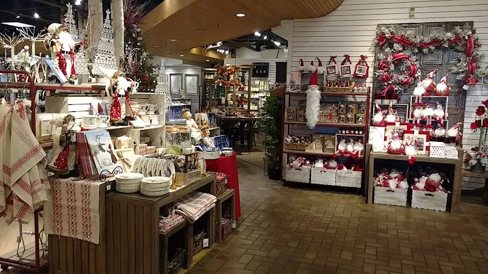 Bachman's Floral, Home & Garden 6