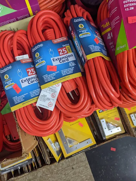 Alum Rock Dollar Store 3