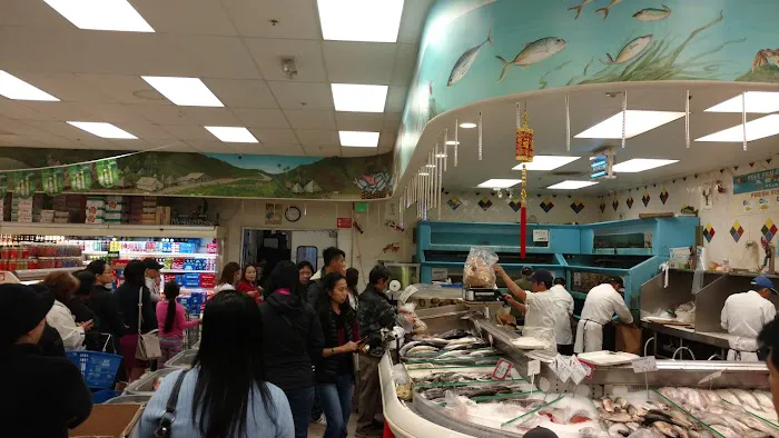 McKee Seafood Supermarket 0