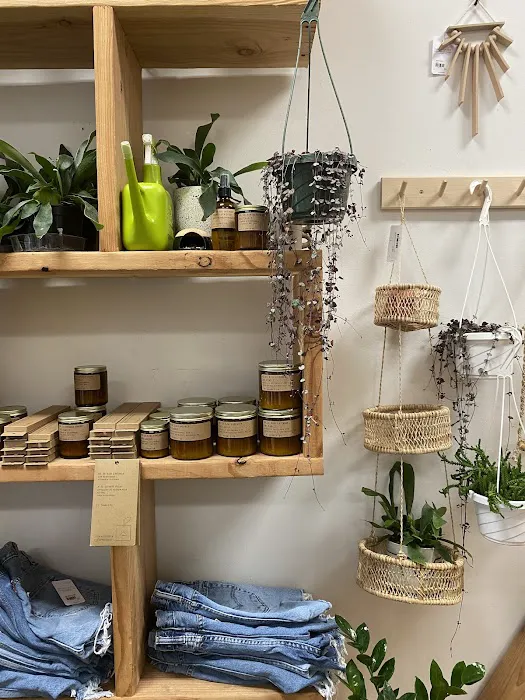 Shop Vintage Alley 7