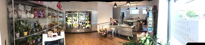 Christine's University Flower Shop 0