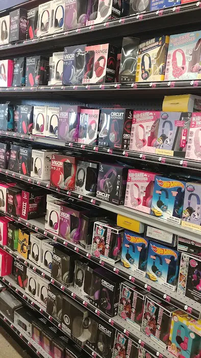 Five Below 9