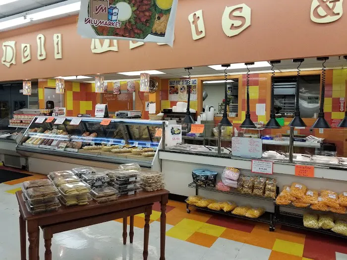 Valu Market Iroquois Manor 8