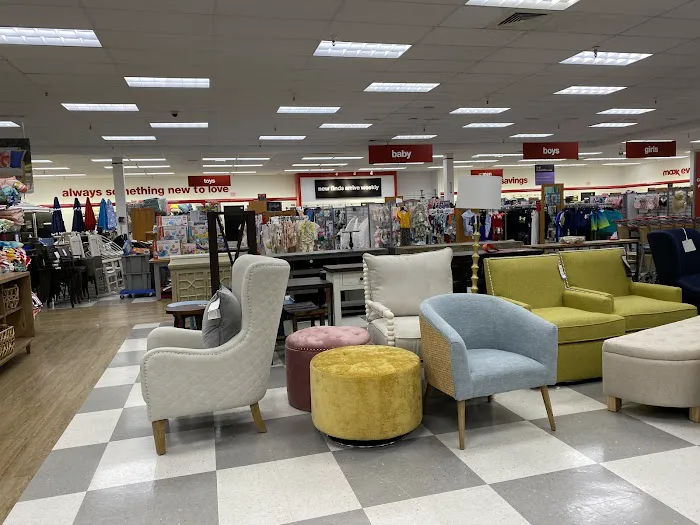 T.J. Maxx & HomeGoods 6