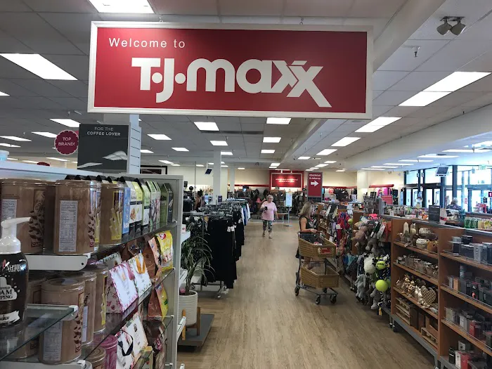 T.J. Maxx & HomeGoods 9
