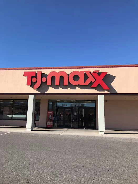 T.J. Maxx & HomeGoods 8