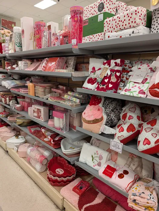 T.J. Maxx & HomeGoods 2