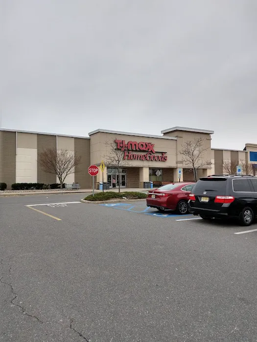 T.J. Maxx & HomeGoods 6
