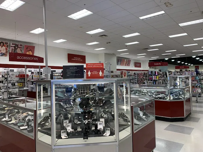 T.J. Maxx & HomeGoods 8