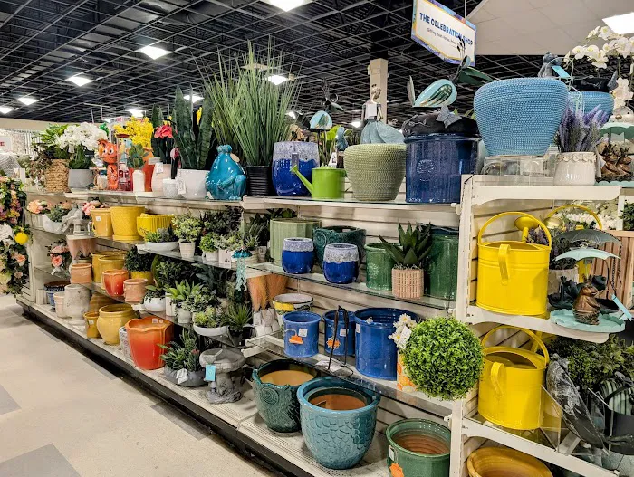 T.J. Maxx & HomeGoods 5