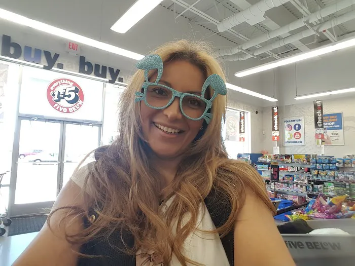 Five Below 4