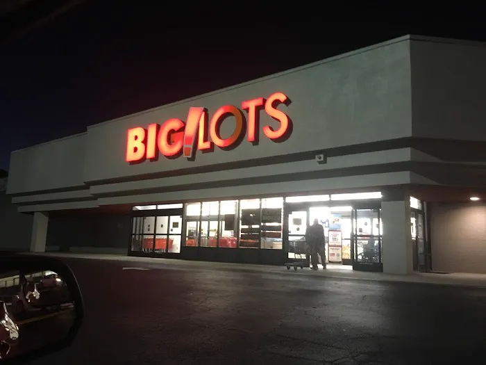 Big Lots 7